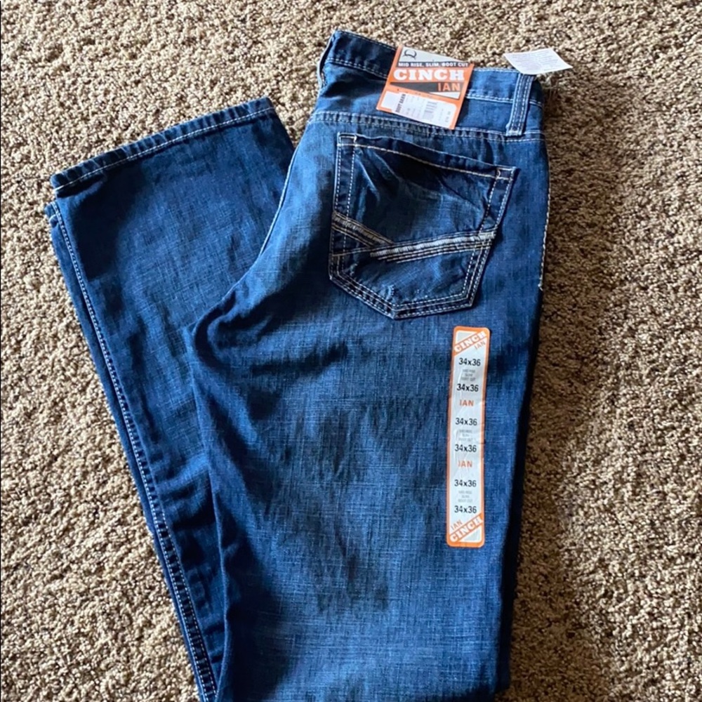 NEW WITH TAGS cinch jeans